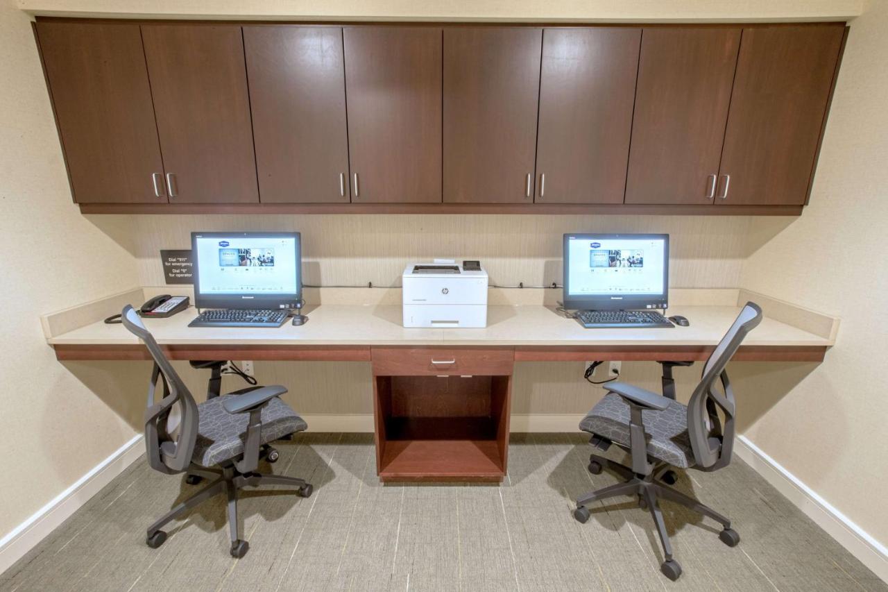 | Hampton Inn by Hilton Amesbury, MA