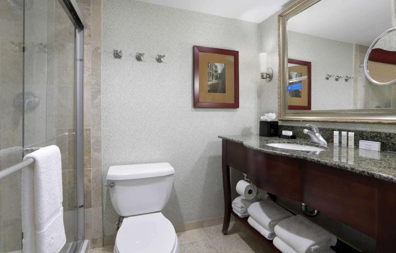 | Hampton Inn Boston-Natick