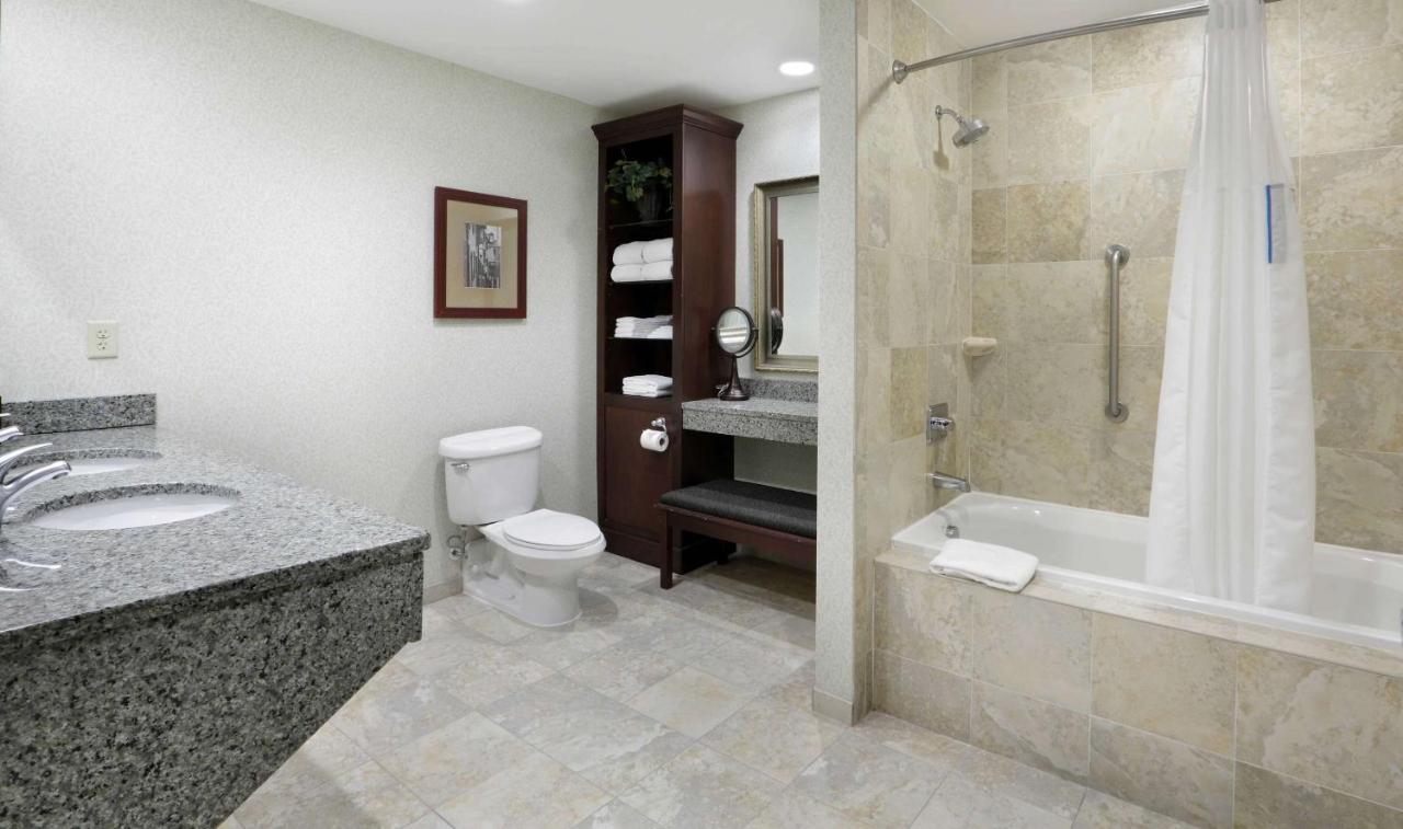 | Hampton Inn Boston-Natick
