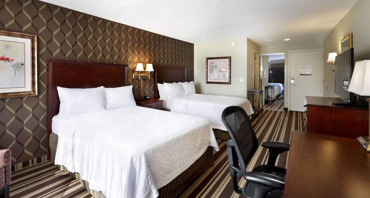 | Hampton Inn Boston-Natick