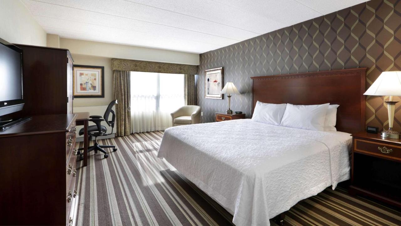 | Hampton Inn Boston-Natick