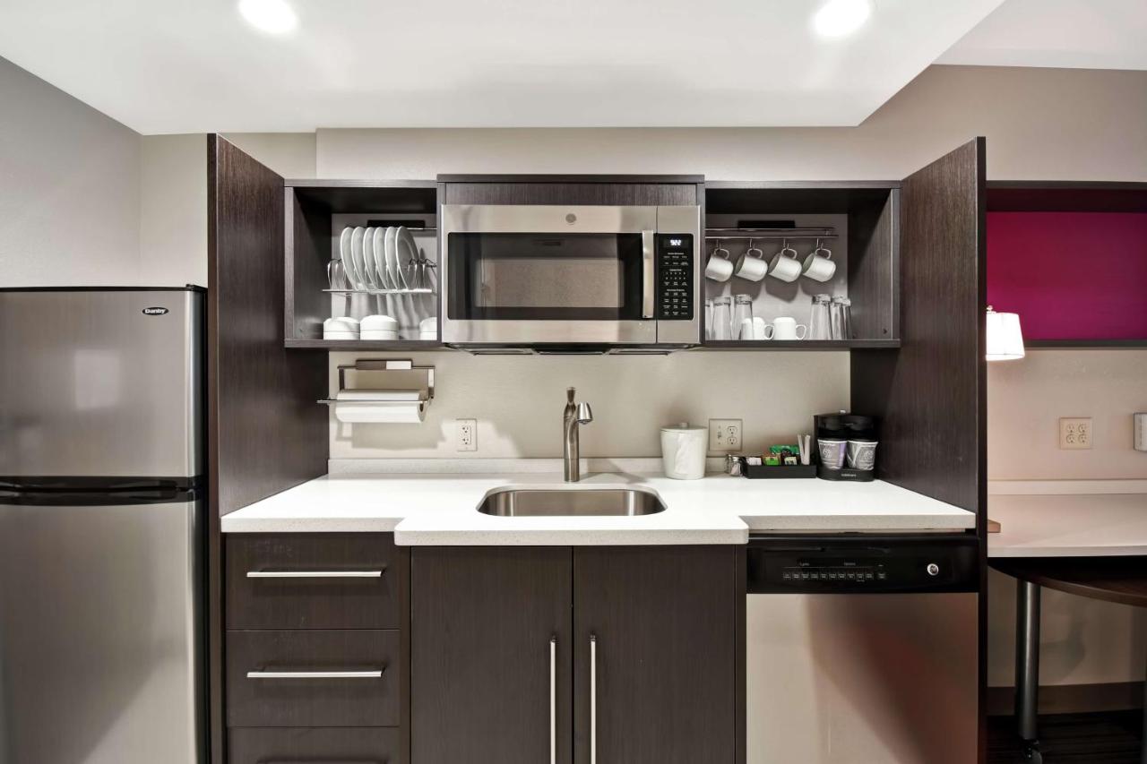 | Home2 Suites By Hilton Walpole Foxborough