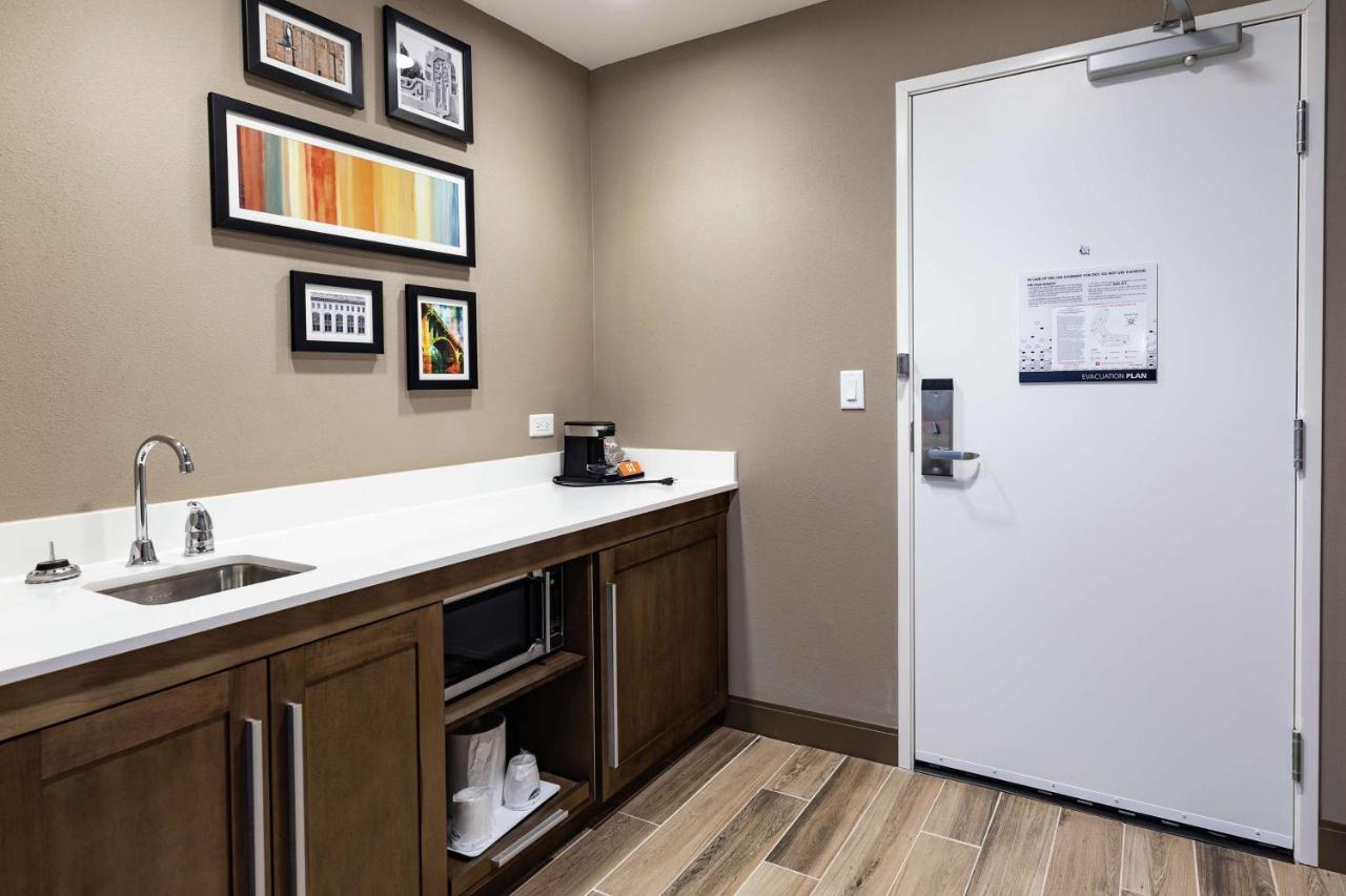 | Hampton Inn & Suites By Hilton-Columbia Killian Road
