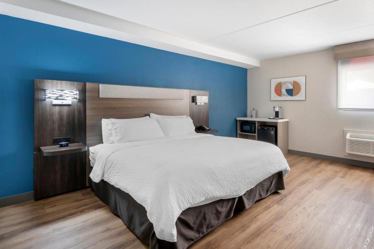 | Comfort Inn Greencastle