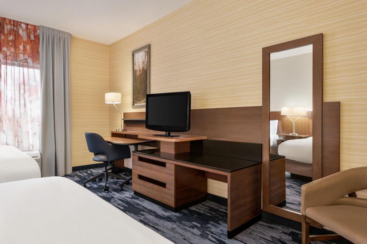 Queen Room with Two Queen Beds at Fairfield Inn & Suites Hershey Chocolate Avenue