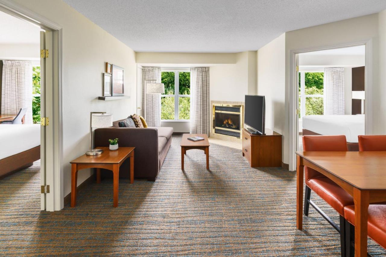 Two-Bedroom Suite at Residence Inn by Marriott Philadelphia Montgomeryville
