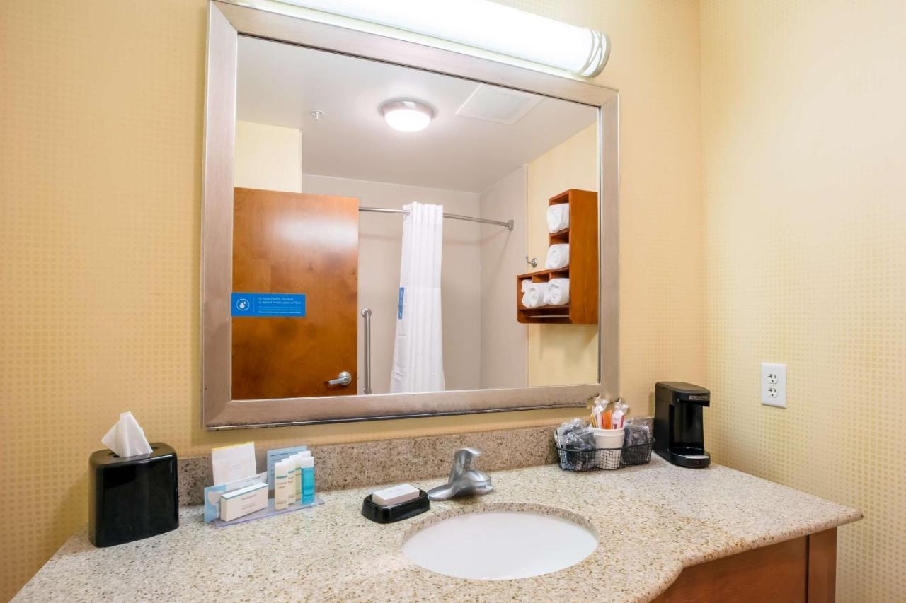 Queen Room - Non-Smoking at SpringHill Suites by Marriott Chattanooga South/Ringgold, GA