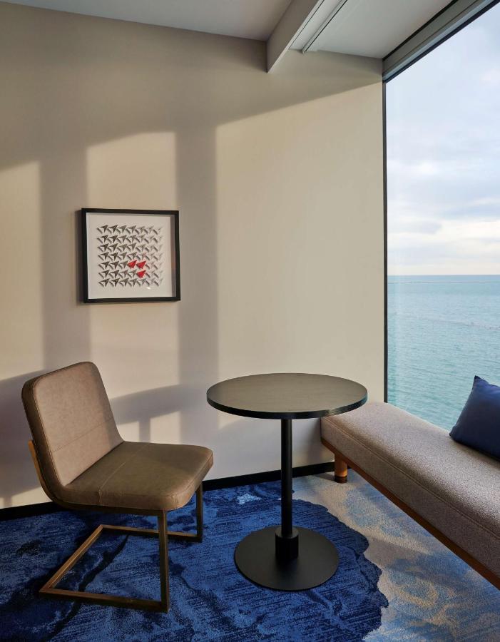 King Room at Sable at Navy Pier Chicago, Curio Collection by Hilton