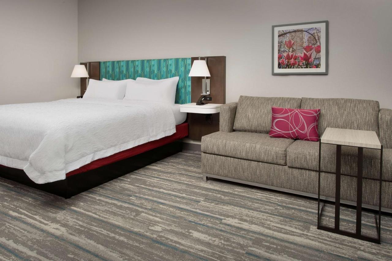 King Room with Sofa Bed - Non-Smoking at Hampton Inn & Suites Charlotte Airport Lake Pointe
