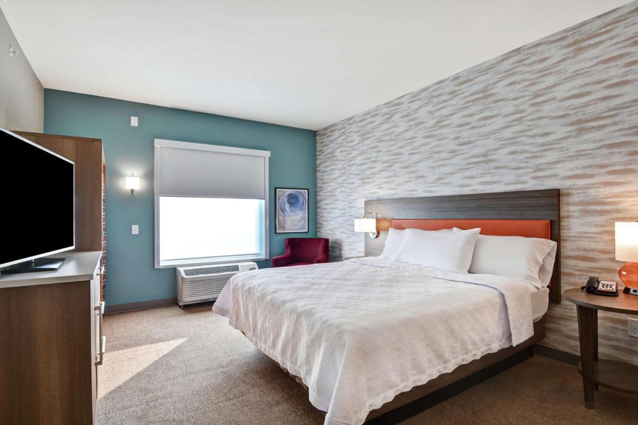 One-Bedroom King Suite - Non-Smoking at Home2 Suites by Hilton Charlotte Piper Glen