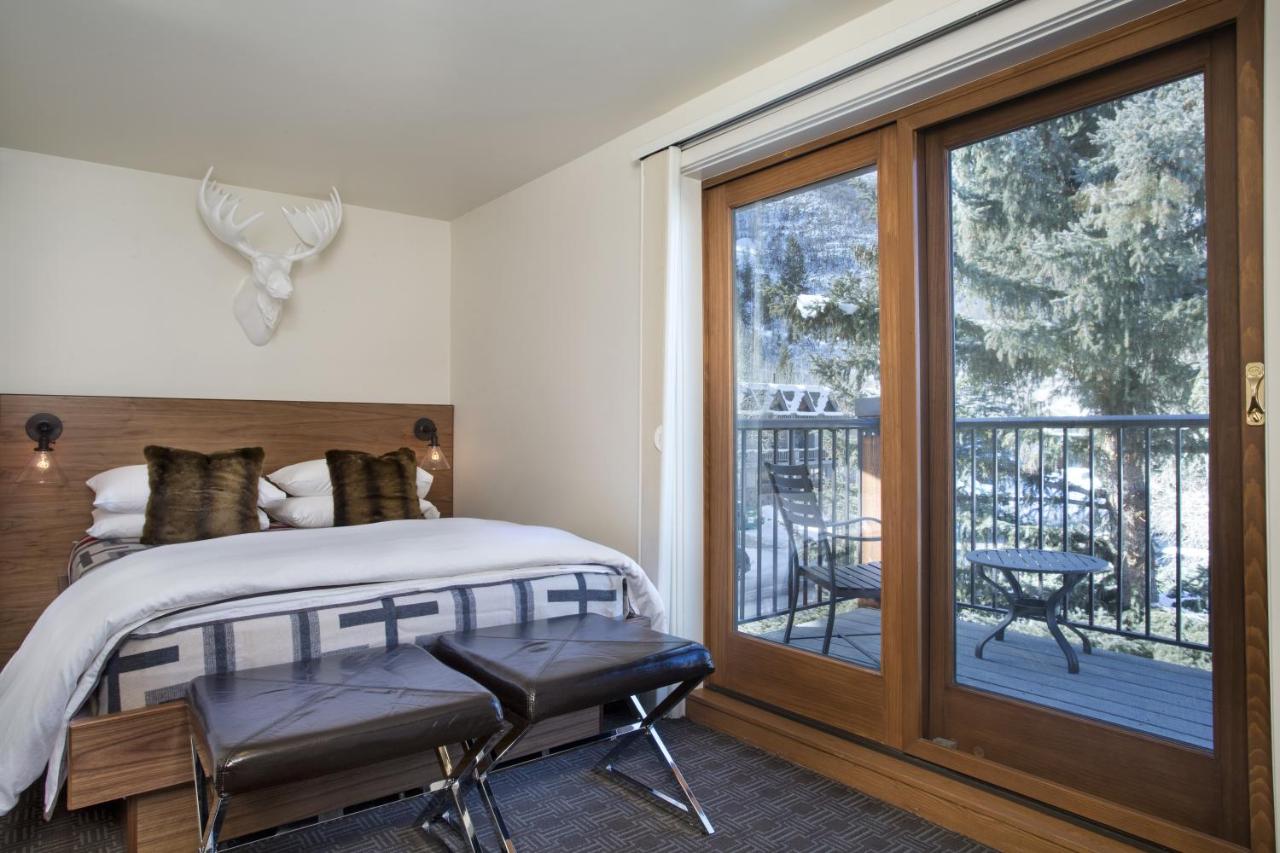 Superior Queen Room with Balcony at Hotel Durant