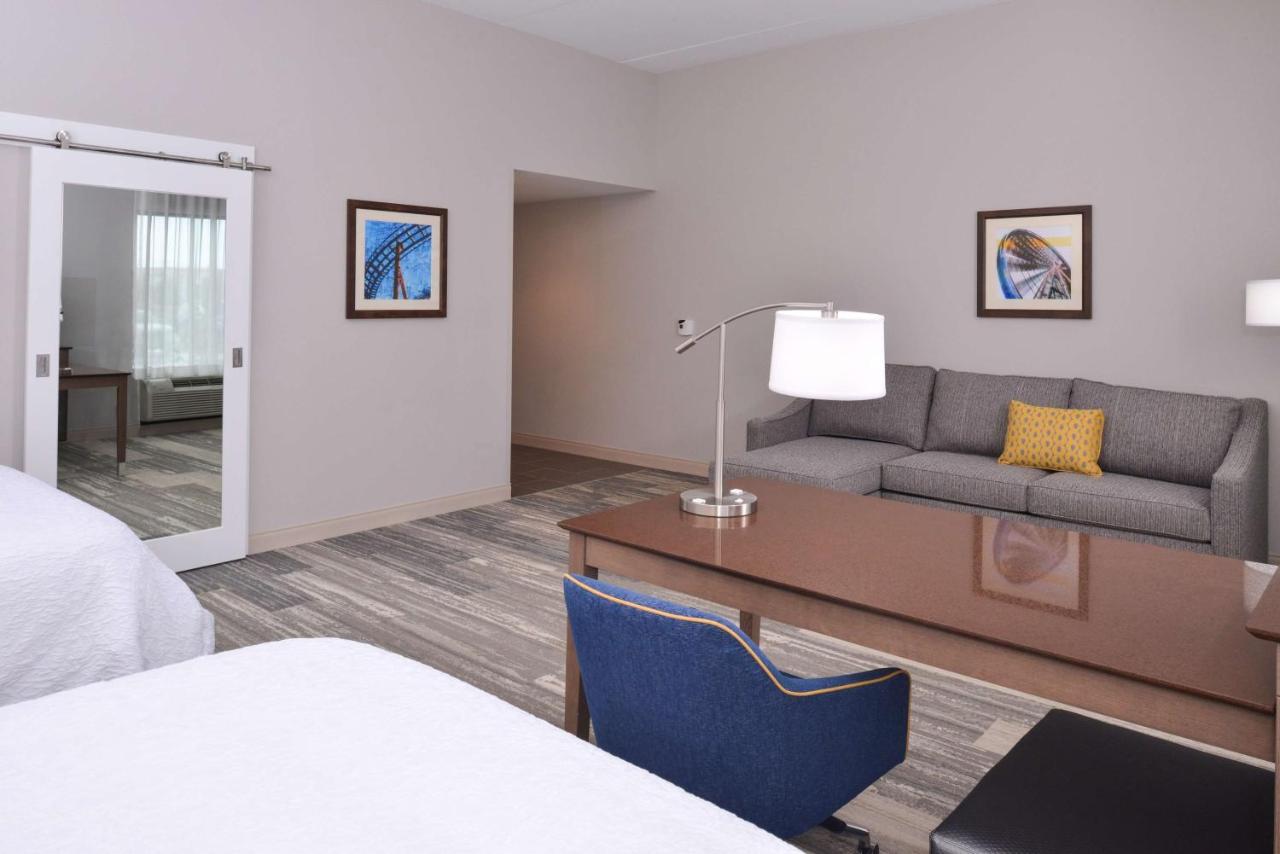 Queen Studio Suite with Two Queen Beds - Non-Smoking at Hampton Inn & Suites Cincinnati-Mason