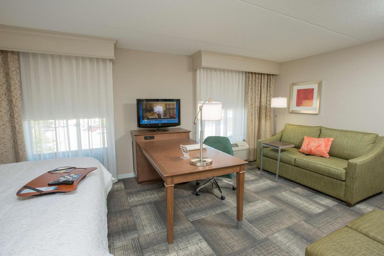 King Studio - Non-Smoking at Hampton Inn & Suites Cincinnati-Union Center