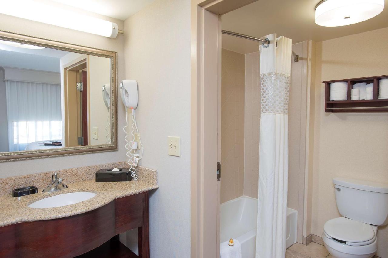 King Studio - Non-Smoking at Hampton Inn & Suites Cincinnati-Union Center