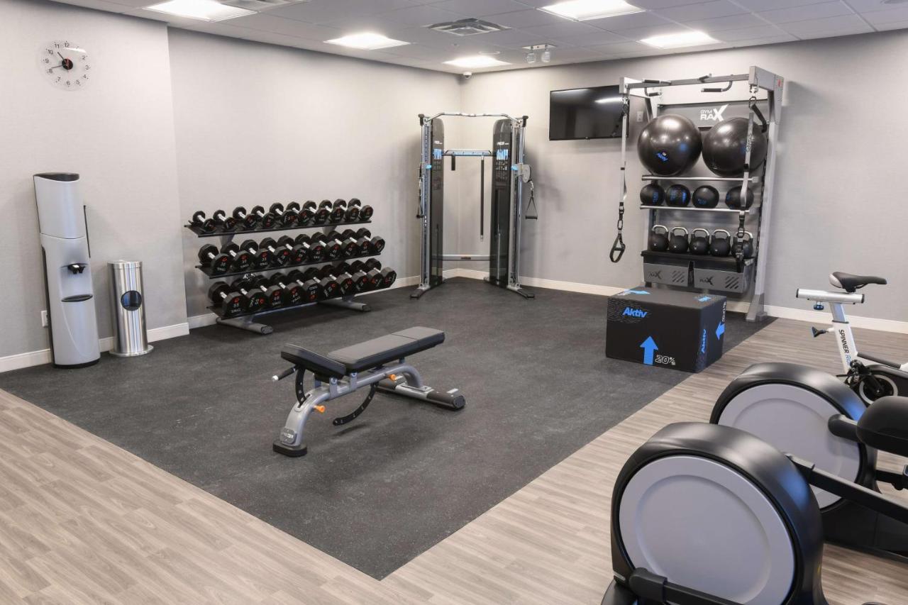 | Hampton Inn & Suites Cincinnati Liberty Township