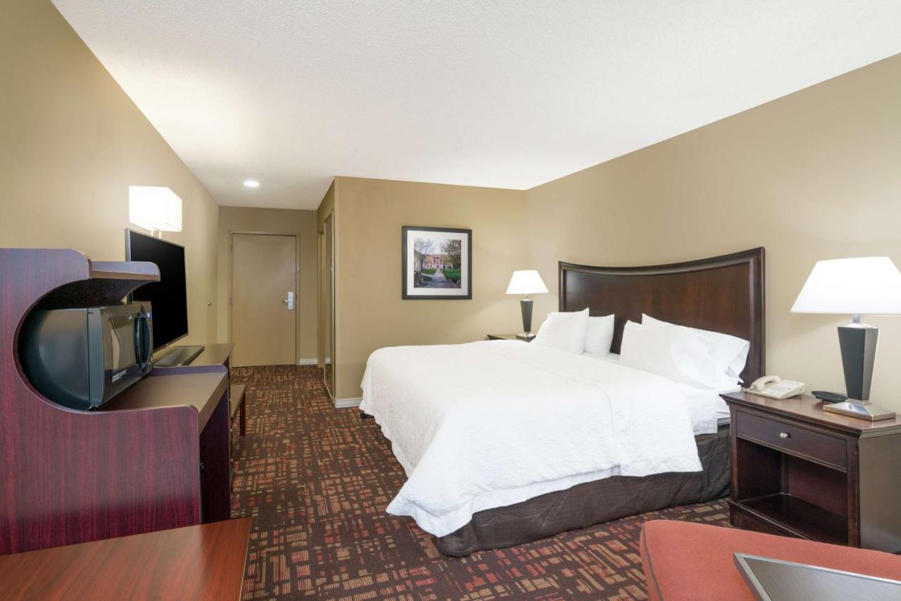 King Room - Hearing Accessible/Non-Smoking  at Hampton Inn Corydon