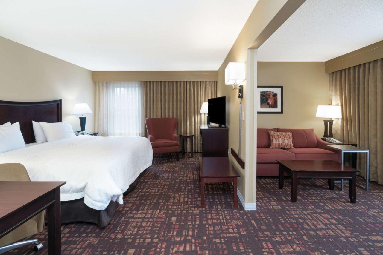 King Room with Sofa Bed - Non-Smoking at Hampton Inn Corydon