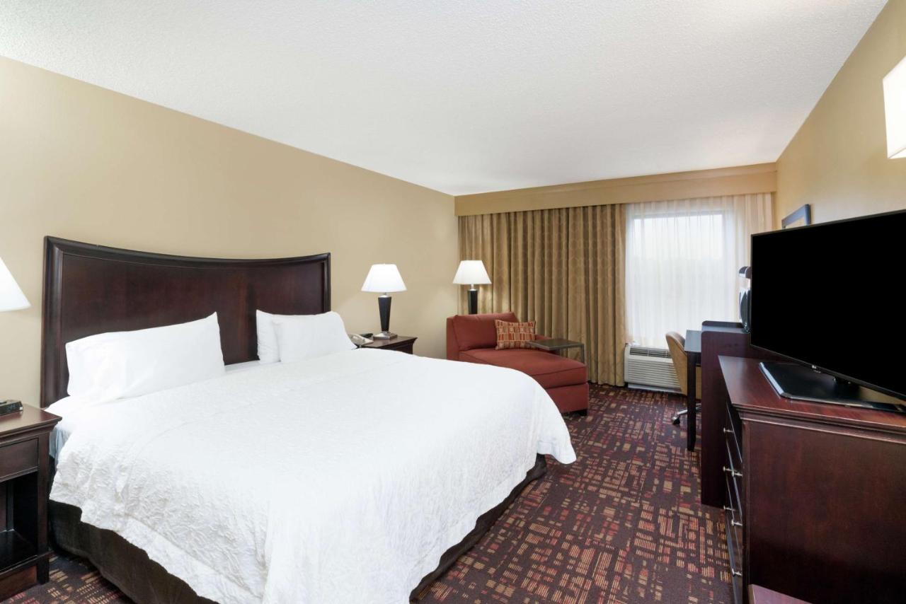 King Room - Hearing Accessible/Non-Smoking  at Hampton Inn Corydon