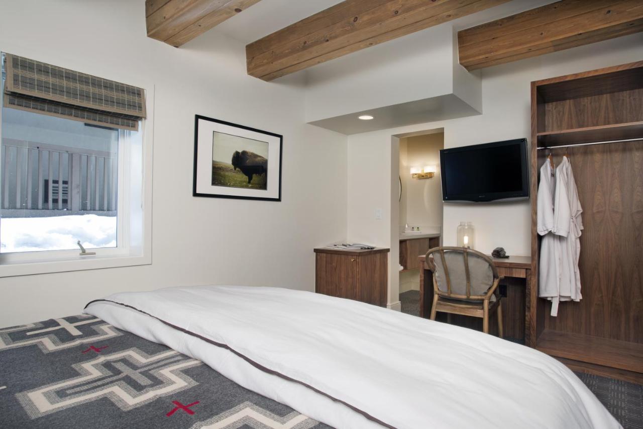 Standard Queen Room at Hotel Durant