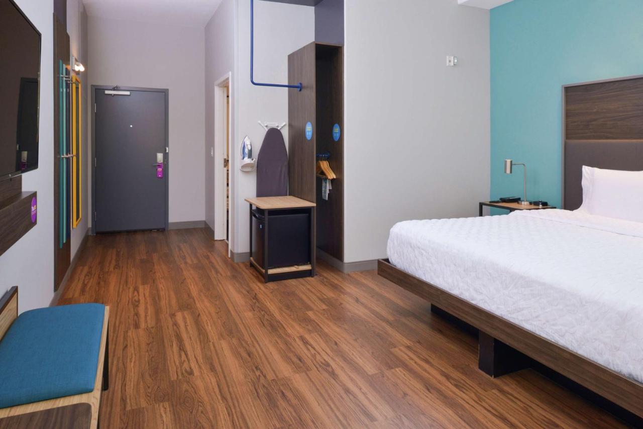 King Room - Mobility Accessible - Non-Smoking at Tru by Hilton Coppell DFW Airport North