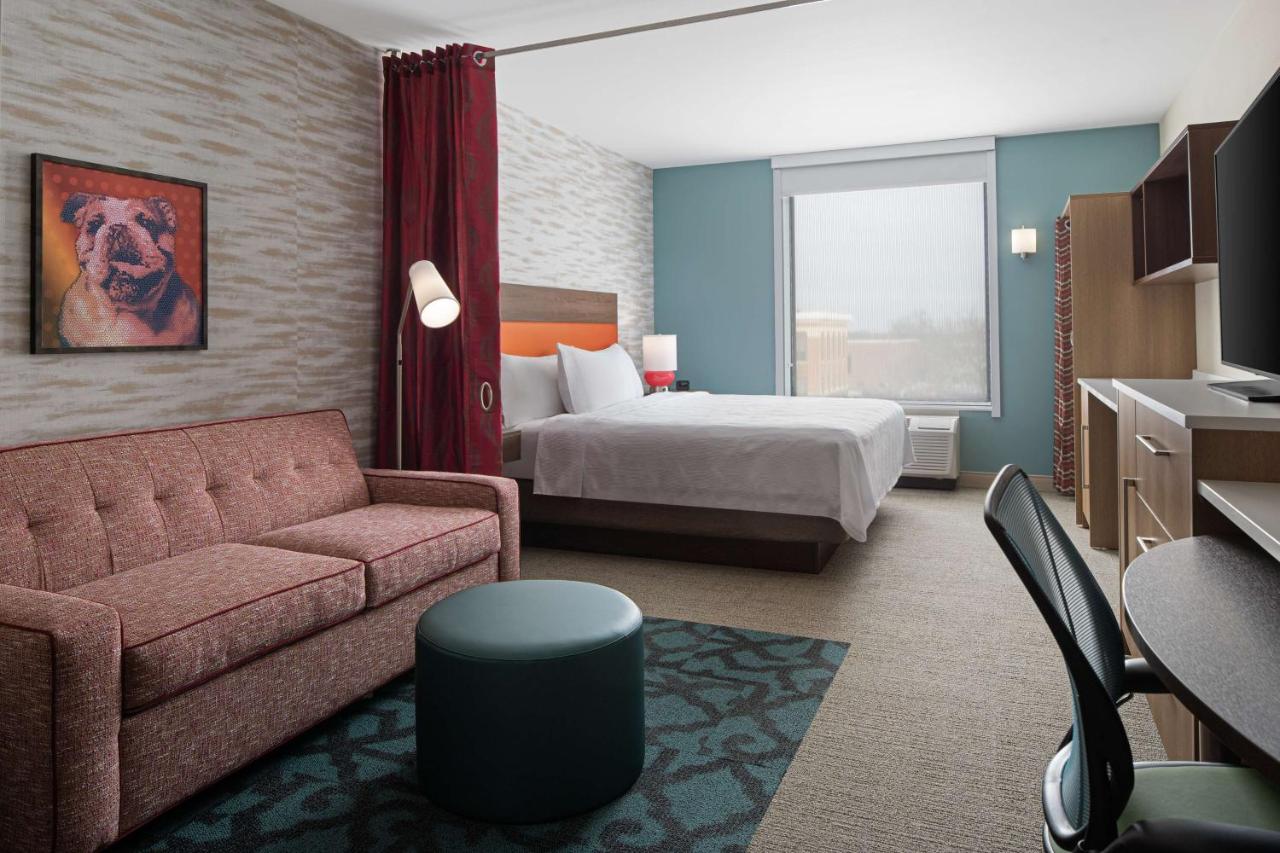 King Studio Suite - Non Smoking at Home2 Suites by Hilton Des Moines at Drake University