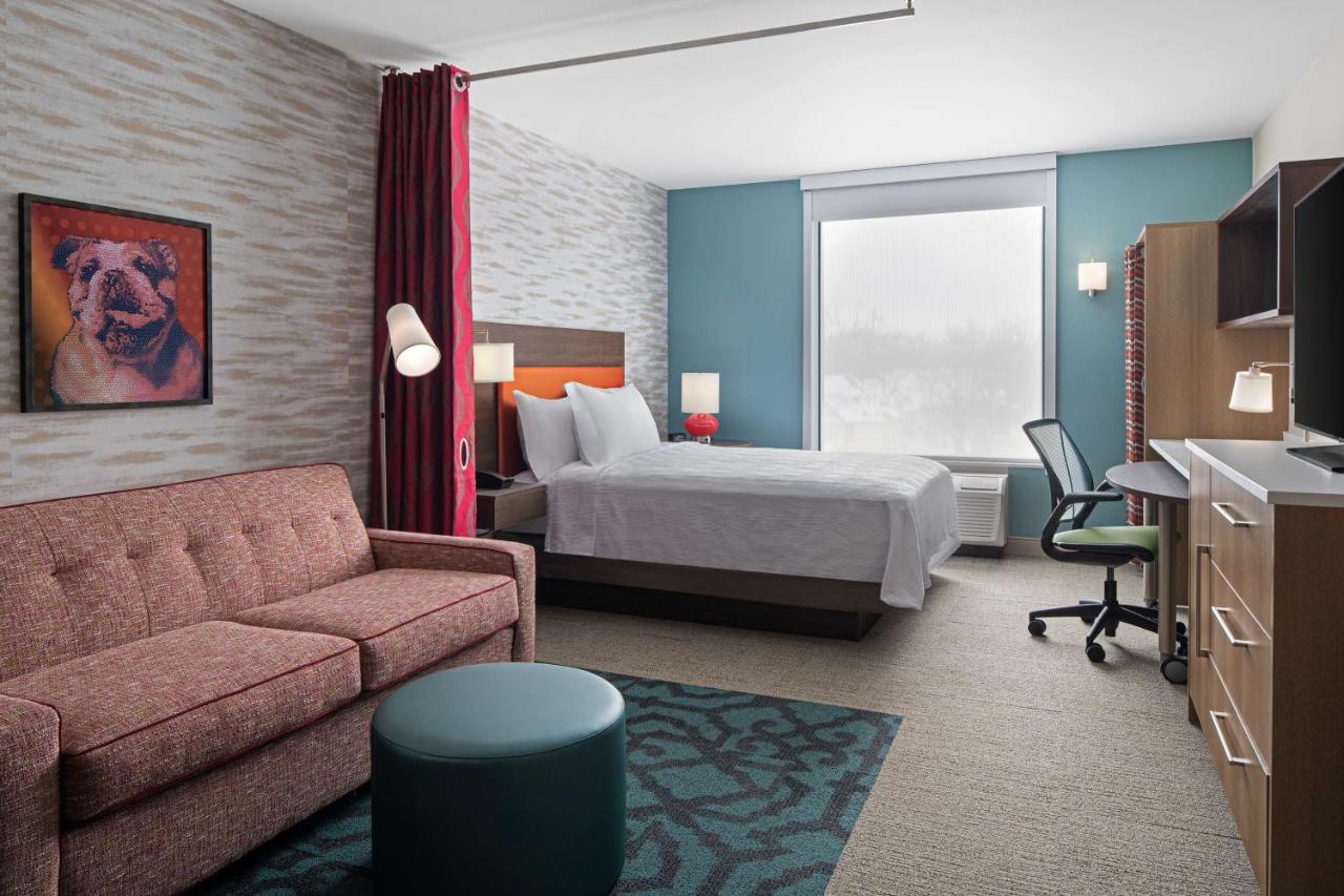 Queen Studio with Two Queen Beds - Non-Smoking at Home2 Suites by Hilton Des Moines at Drake University
