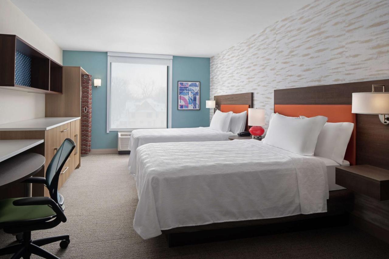 Queen Studio with Two Queen Beds - Non-Smoking at Home2 Suites by Hilton Des Moines at Drake University