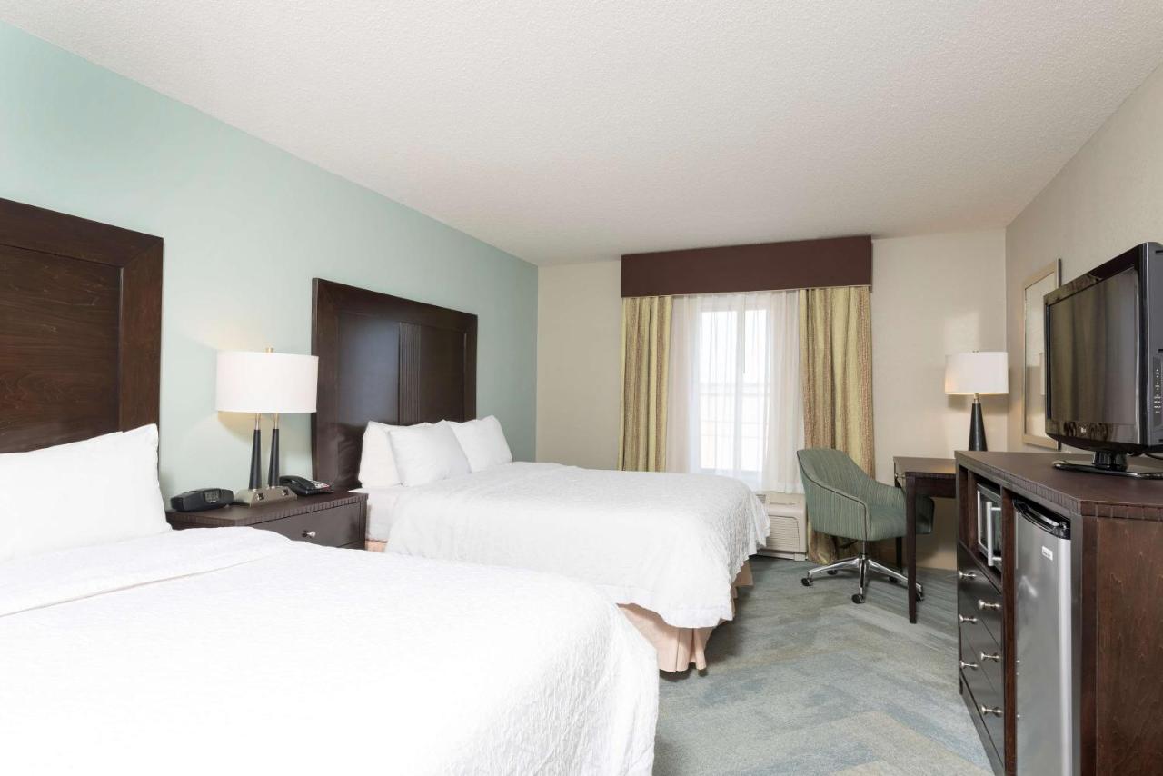 | Hampton Inn Detroit Roseville