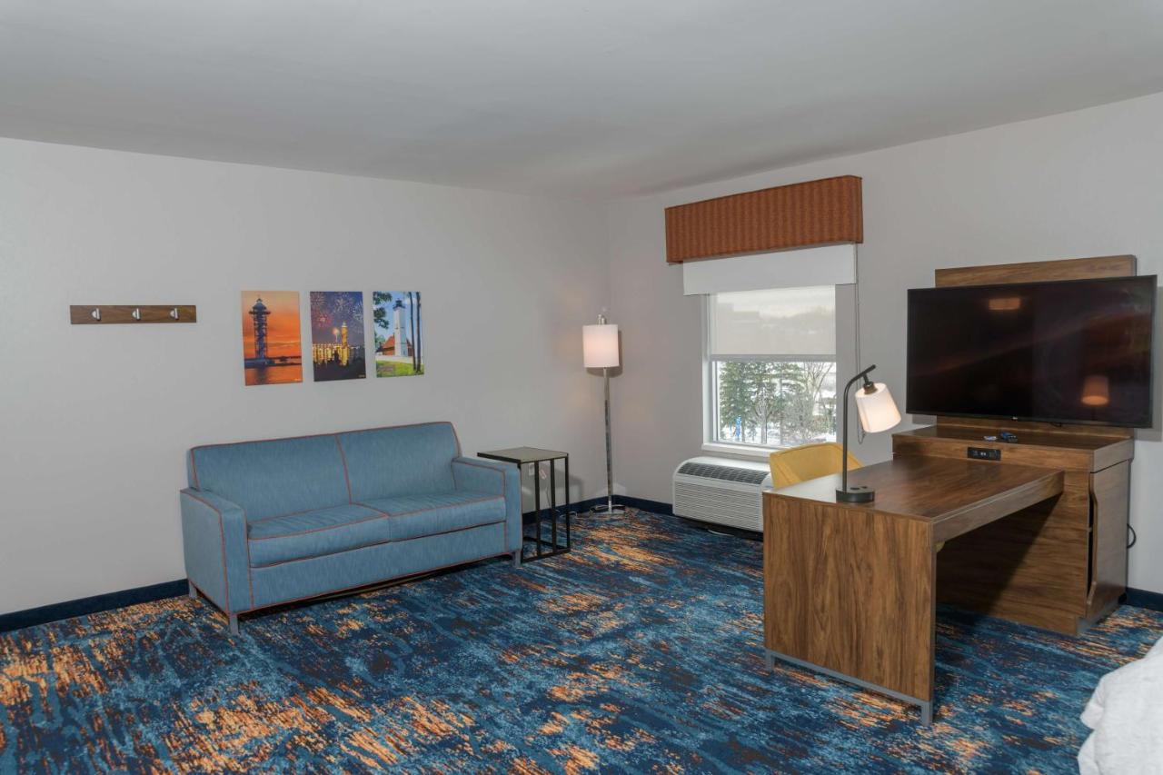 Queen Studio Suite with Two Queen Beds - Non-Smoking at Hampton Inn & Suites Erie Bayfront