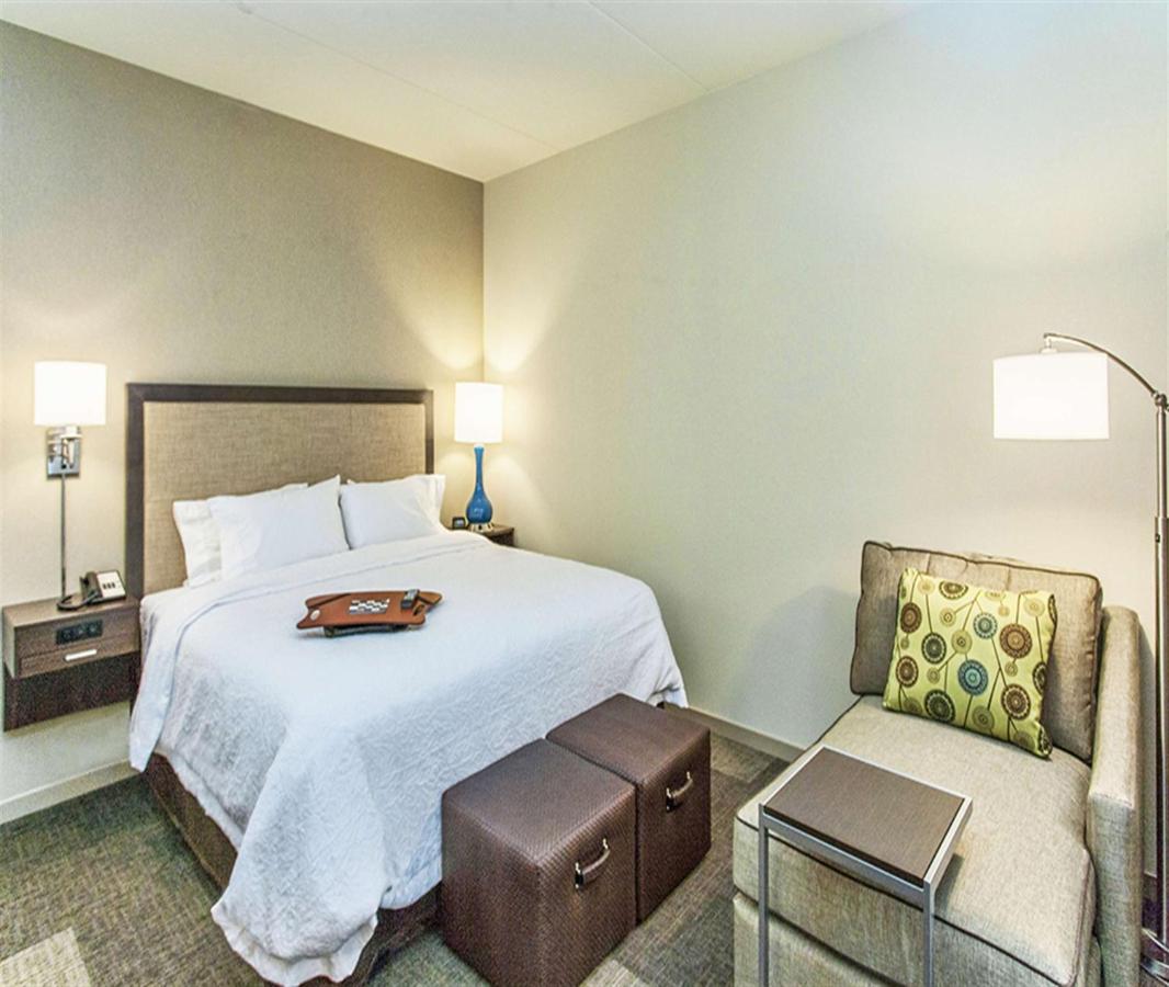 King Room at Hampton Inn Hibbing