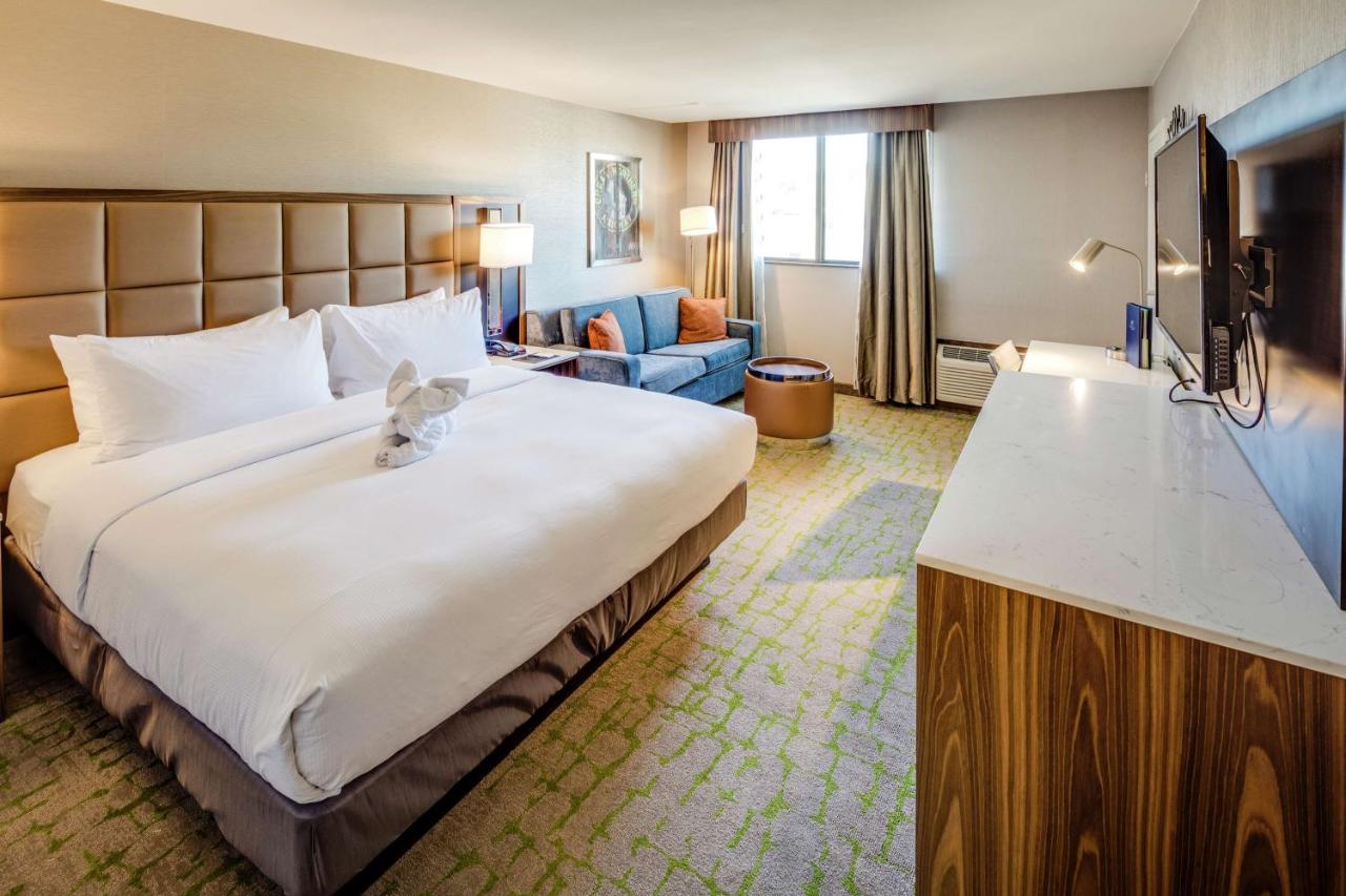 King Room with Sofa Bed at DoubleTree by Hilton Huntington