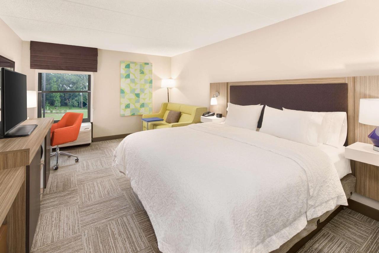 Deluxe King Room - Non-Smoking at Hampton Inn Lagrange near Callaway Gardens