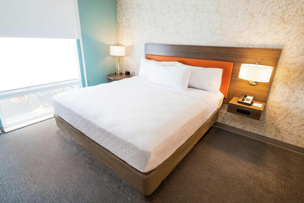 King Suite - Hearing Accessible/Non-Smoking at Home2 Suites by Hilton Las Vegas Stadium District