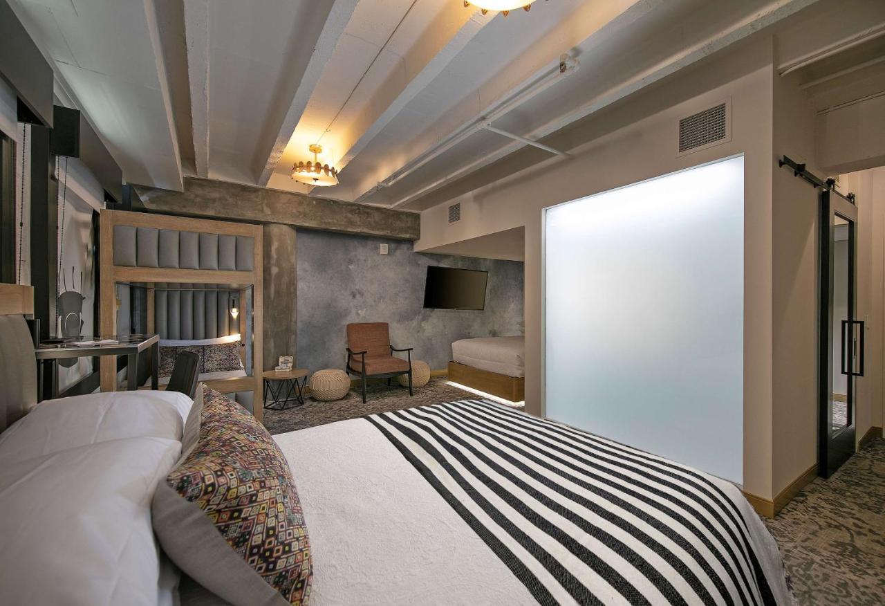 Queen Studio with Two Twin Bunk Beds at The Wayfarer Downtown LA, Tapestry Collection by Hilton