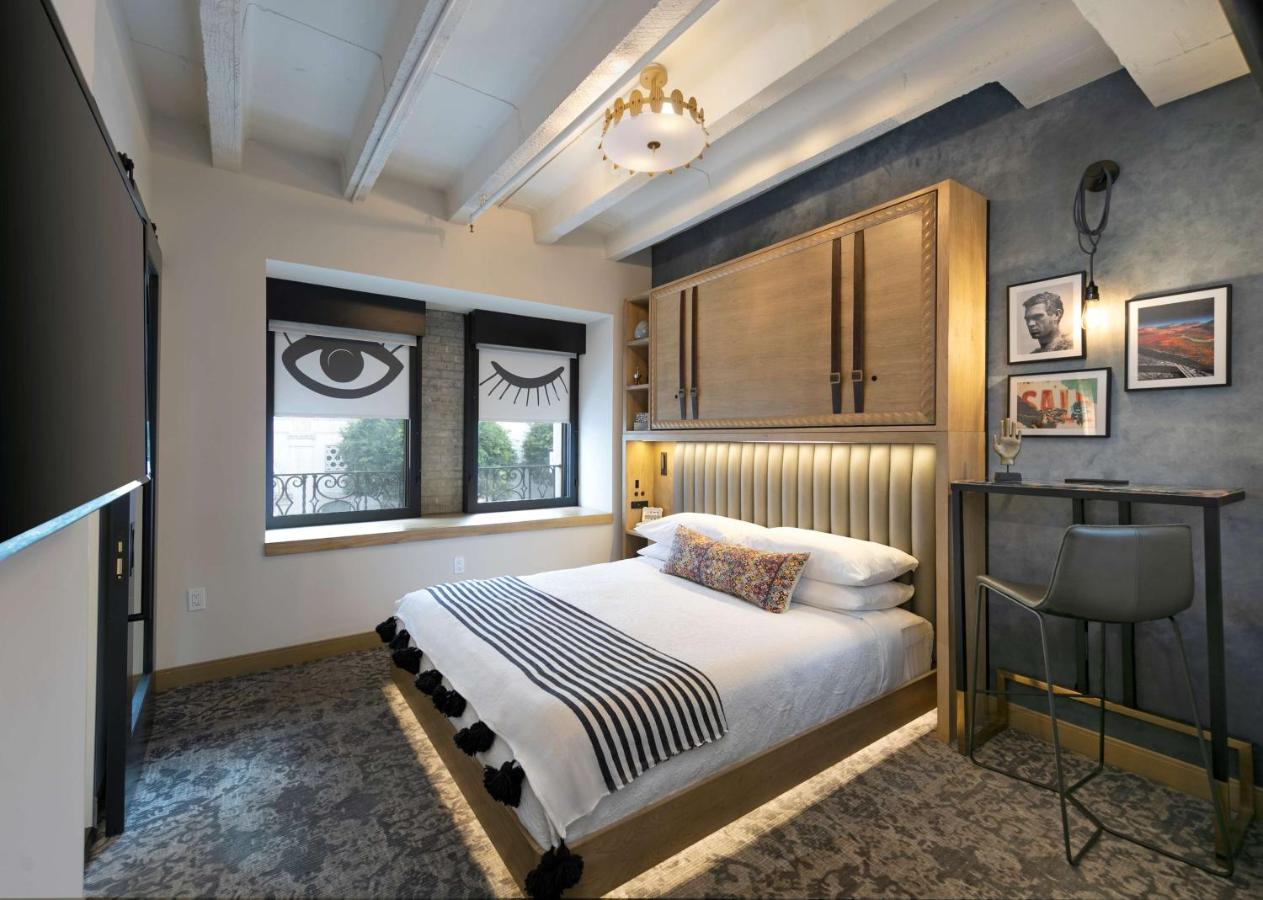 King Room with Skyline View at The Wayfarer Downtown LA, Tapestry Collection by Hilton