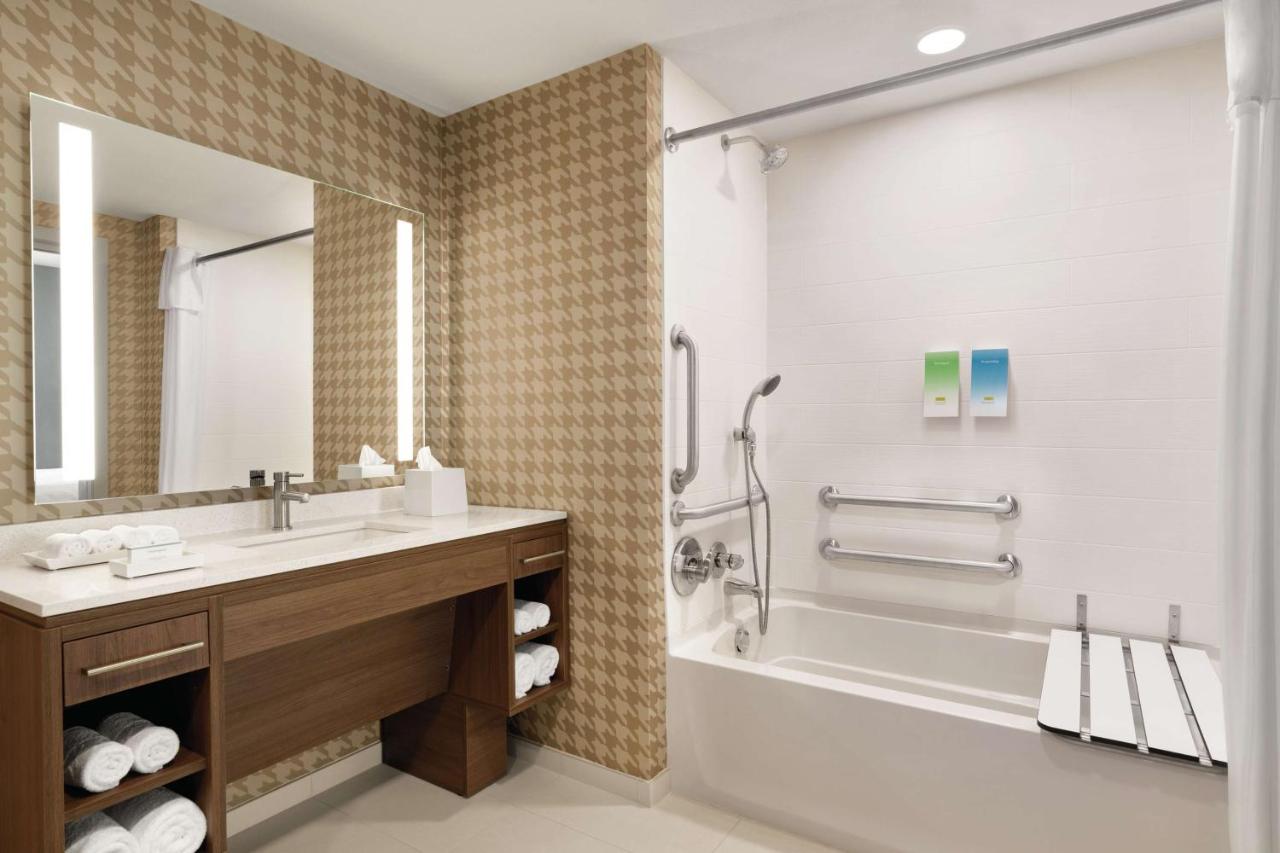 Queen Suite with Two Queen Beds - Hearing Accessible/Non-Smoking at Home2 Suites by Hilton Lancaster