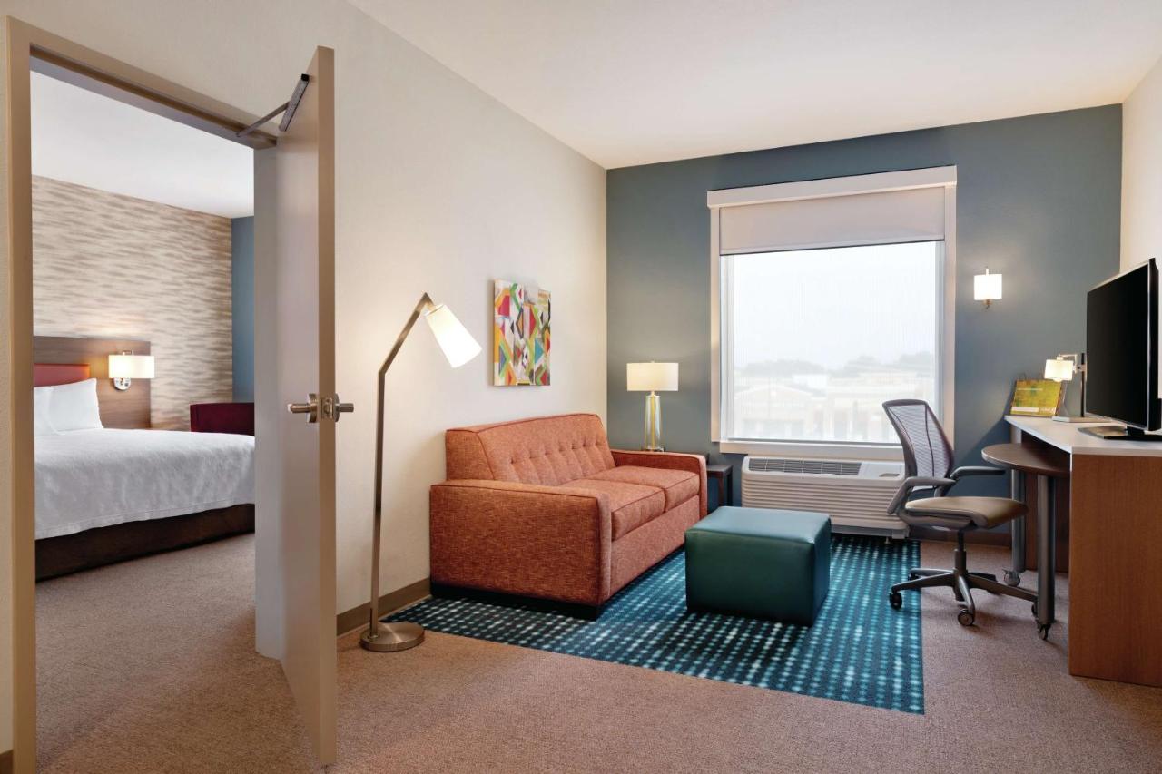 King Suite - Mobility Accessible/Non-Smoking at Home2 Suites by Hilton Lancaster