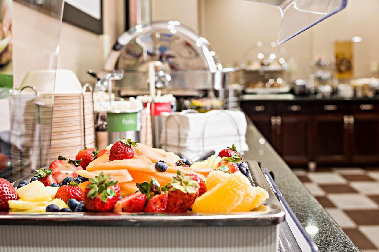 | Hampton Inn Littleton