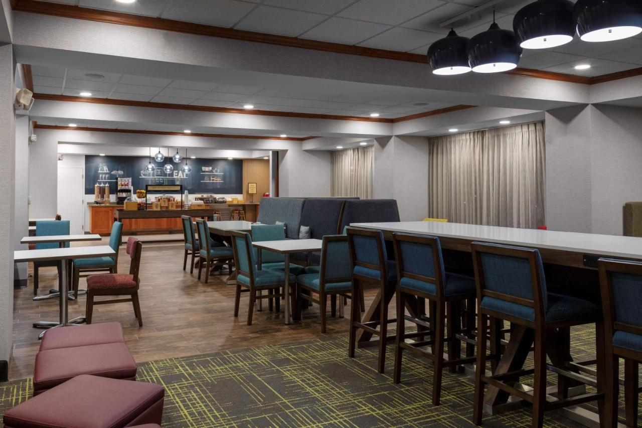  | Hampton Inn Gretna - Smith Mountain Lake