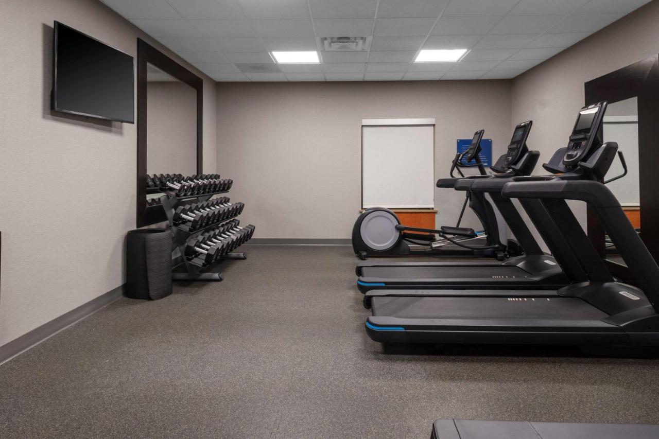  | Hampton Inn Gretna - Smith Mountain Lake