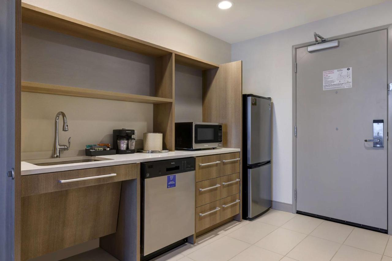 King Studio Suite - Mobility Accessible/Non-Smoking at Home2 Suites by Hilton Turlock, CA