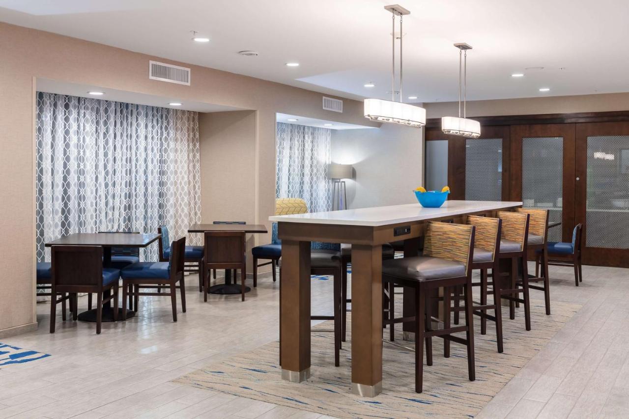 | Hampton Inn Wetumpka