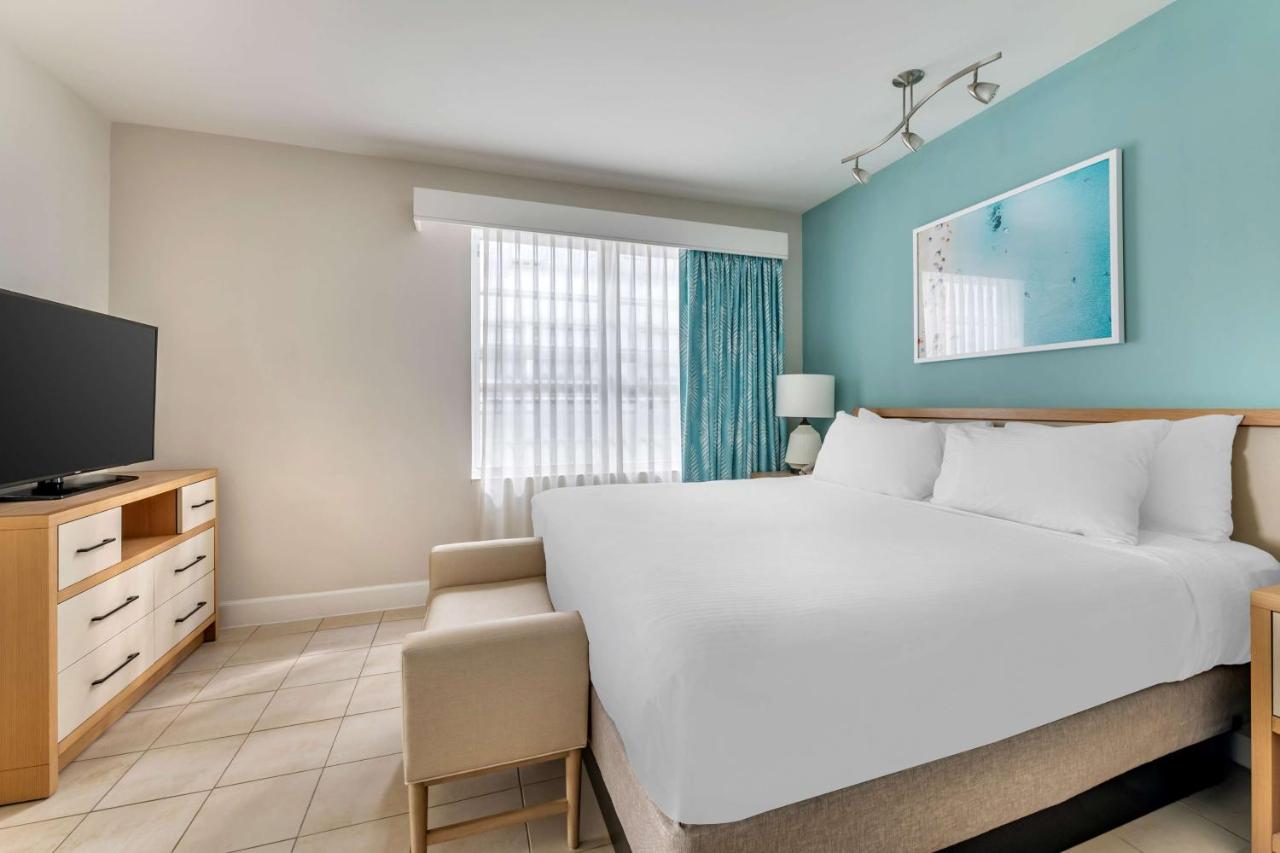 One Bedroom Suite with One King Bed and Sofabed at Hilton Vacation Club Crescent on South Beach Miami