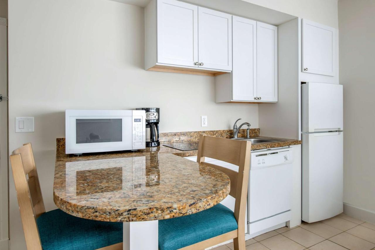 One Bedroom Suite with One King Bed and Sofabed at Hilton Vacation Club Crescent on South Beach Miami