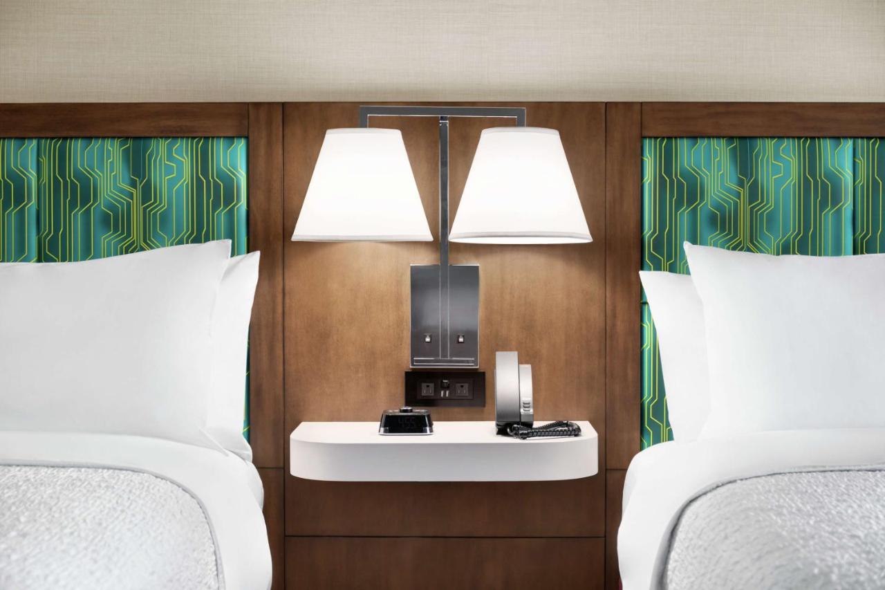 | Hampton Inn & Suites Miami, Kendall, Executive Airport