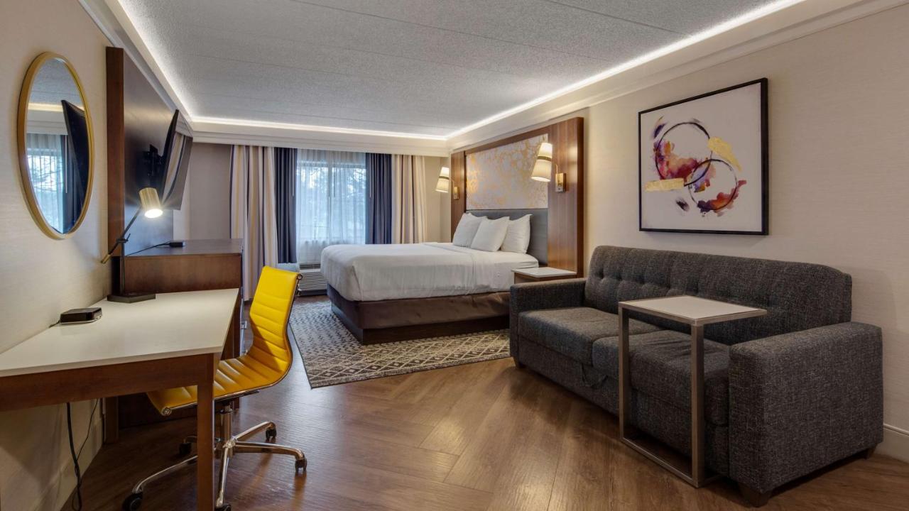 Room #51270440 at The Hub Murray Hill, BW Premier Collection