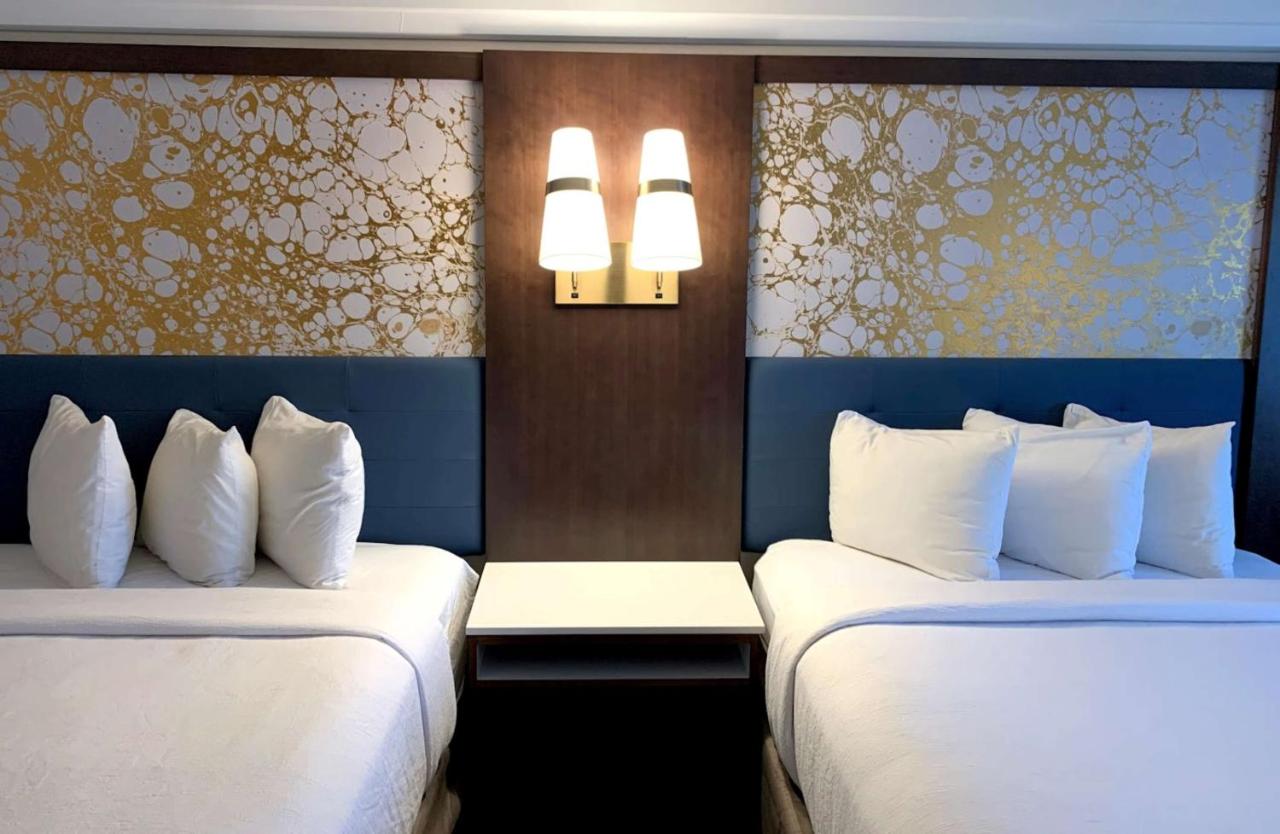 Queen Room with Two Queen Beds - Disability Access/Non Smoking at The Hub Murray Hill, BW Premier Collection
