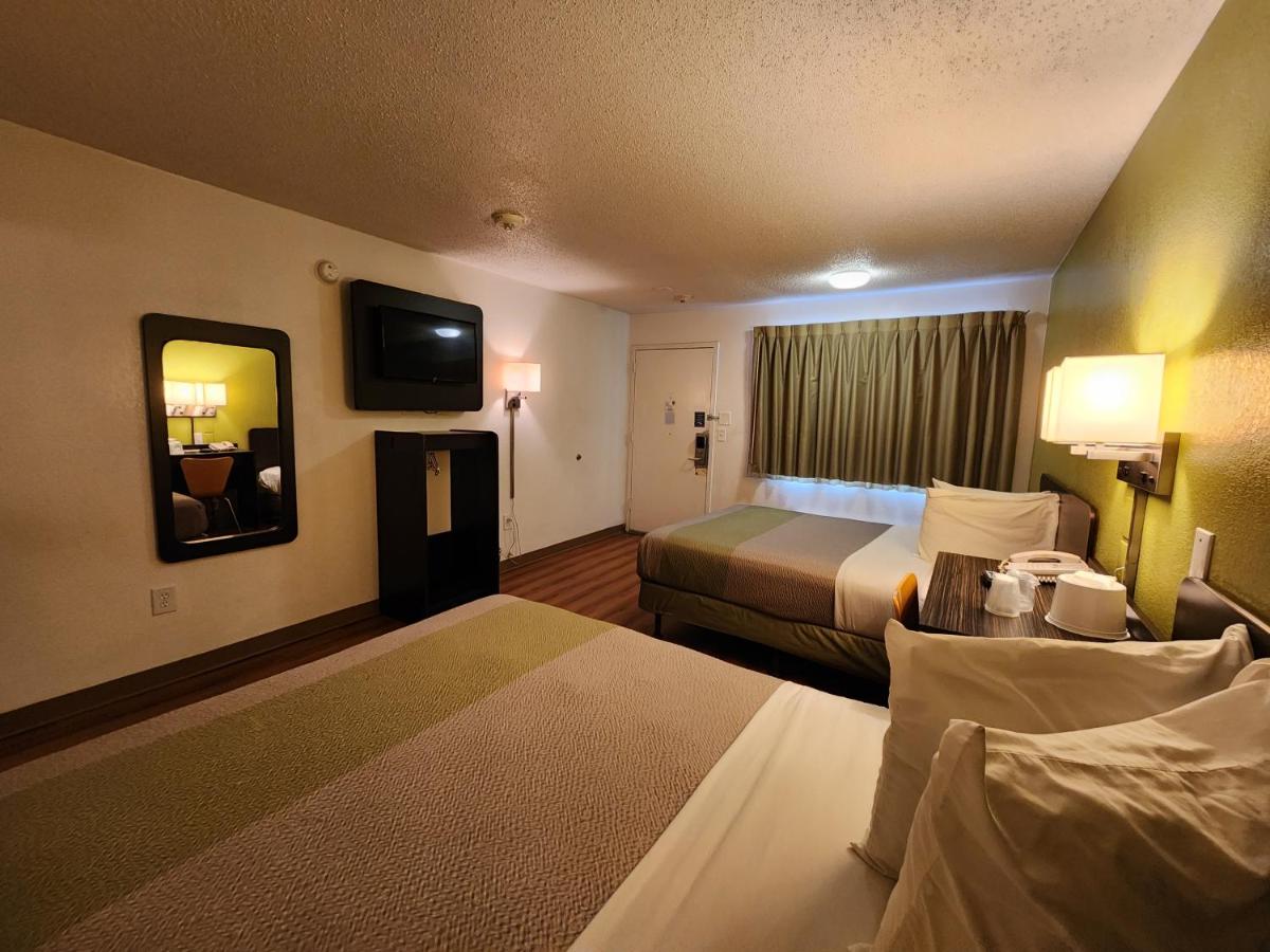 | Motel 6-Baytown, TX - Baytown East