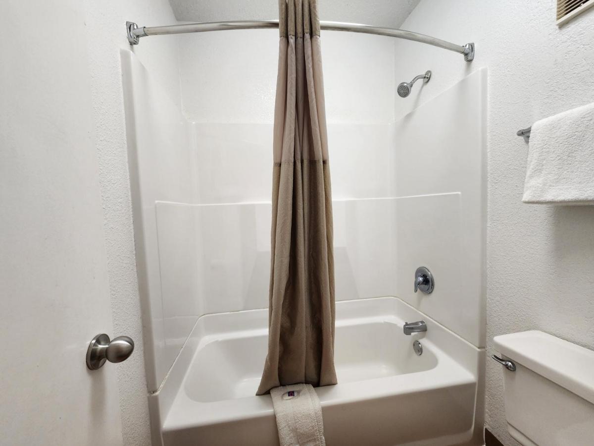 | Motel 6-Baytown, TX - Baytown East