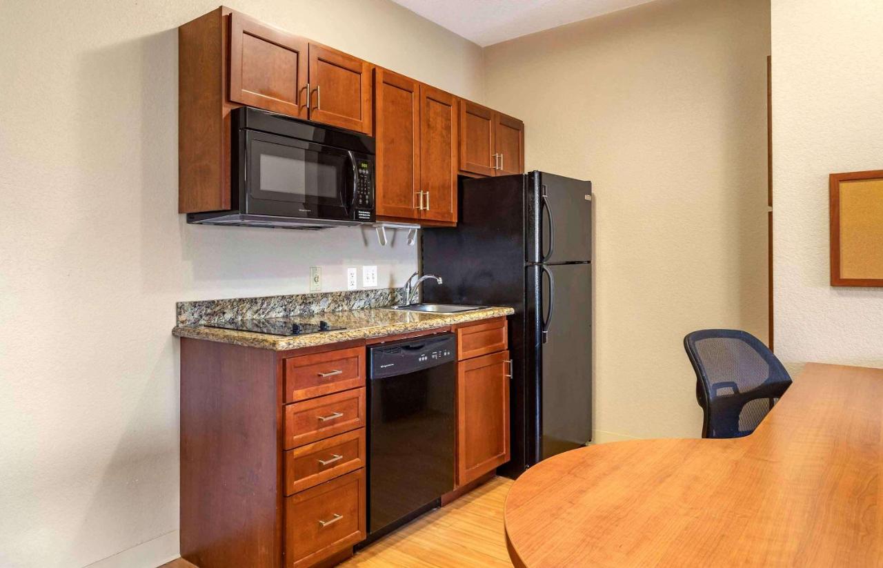 | Extended Stay America Suites - Houston - Kingwood